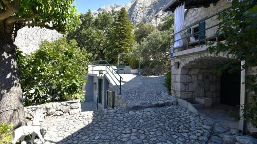Holiday Home Volat -Baska Voda by Villas Guide - image 4