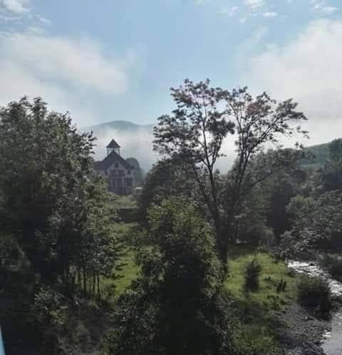 . Djevojački Most
