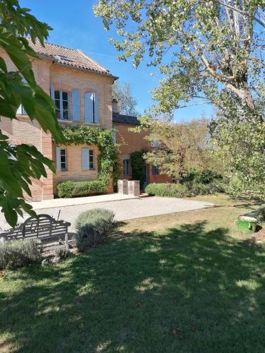 Domaine du Roujos - Gite Pastel - Location saisonnière - Beaumont-de-Lomagne