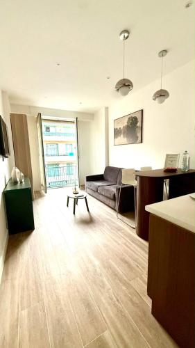 Appartement climatisé à 1 minute de la plage