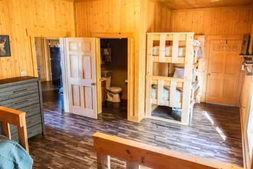 Tall Tine Lodge in Camp Point (IL)