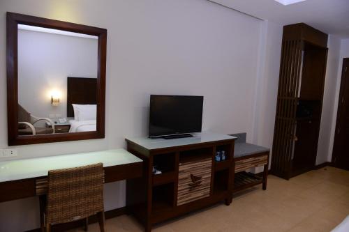 Mo2 Lagoon Coron Room Type - Superior Queen Room