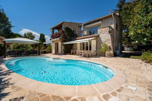 Le Mas des Aromes - Piscine Privée