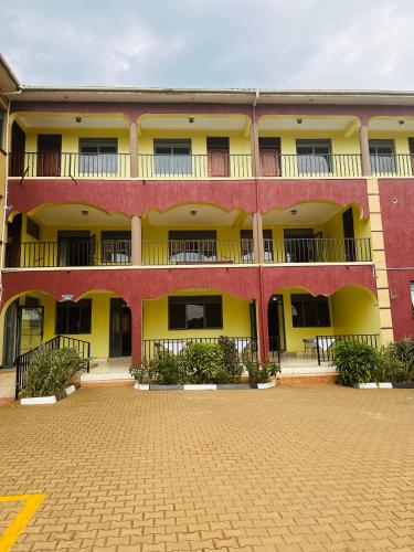 Ebenezer resort hotel in Mbale