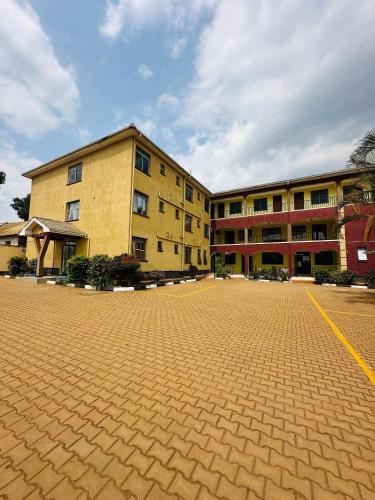 Ebenezer resort hotel in Mbale