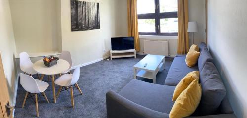 Glen Mhor - Beautiful two bedroom apartment Dunfermline in Townhill