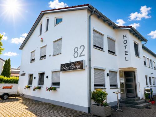. Hotel Garni