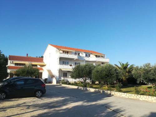 Apartments Donadic I, Caska in คาสกา