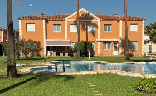 Club Sevilla IV