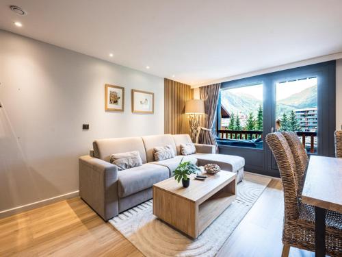 Studio rénové centre-ville Val-d'Isère avec balcon - FR-1-518-167