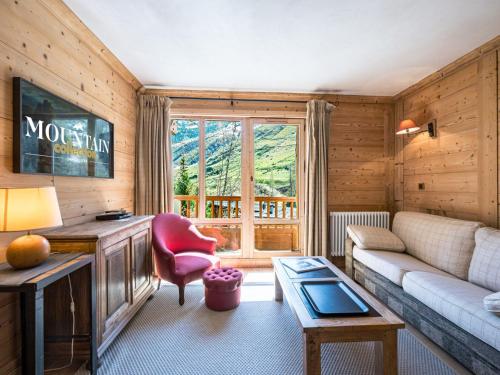 Charmant Appartement au Chatelard, Val-d'Isère, Accès Direct aux Pistes, Parking Inclus - FR-1-518-130