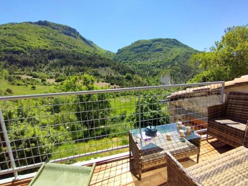 Gîte de charme avec vue sur la montagne (Gite de charme avec vue sur la montagne) in Salerans