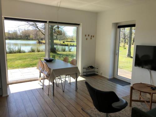 Holiday home with great views near Hee Kirke