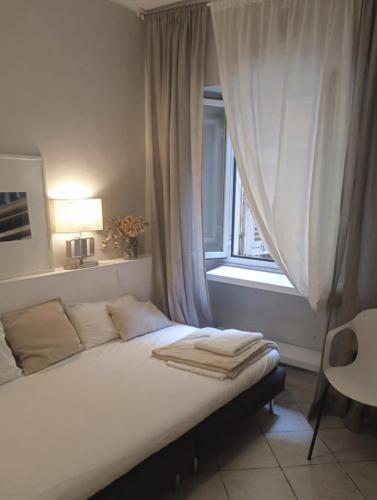 Cozy quiet room in the heart of Nice