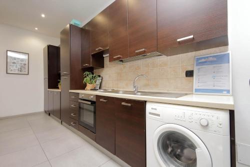 Monte del Gallo Apartment for groups, Rome (photo 10)