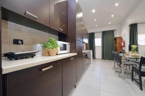 Monte del Gallo Apartment for groups, Rome (photo 9)