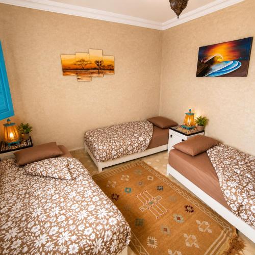 Chambre triple, salle de bain privée, 3 lits