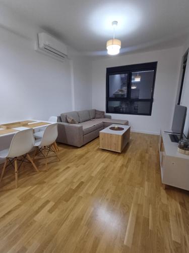 Dijana's Apartment - image 2