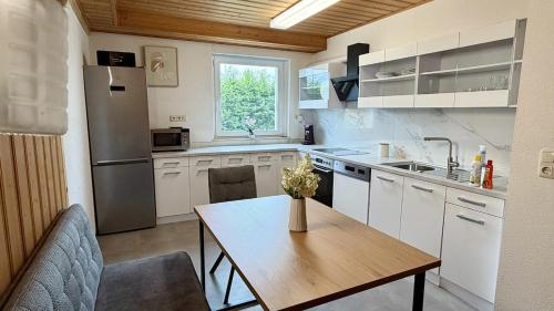 85 qm Ferienwohnung mit Kamin und riesigem Garten in Gerhardshofen