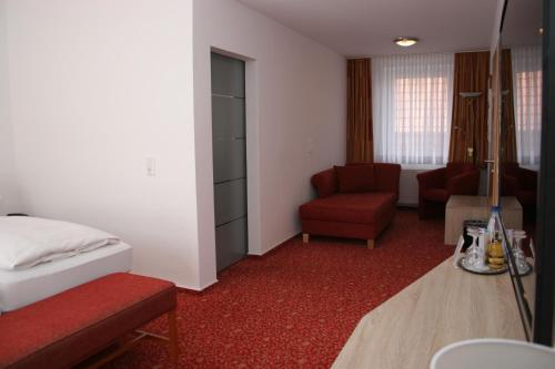 Hotel Petersen - image 7