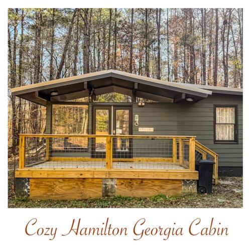 Peaceful Woodland Cabin near Callaway Gardens in Hamilton (GA)