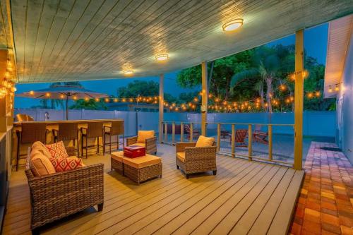 Hot Tub - Family - Dogs Allowed - Arcade Machine -MegaChess in Bay Pines