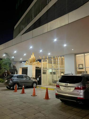 Velaria Signature Quo - Zona Aeropuerto y Mall Guayaquil