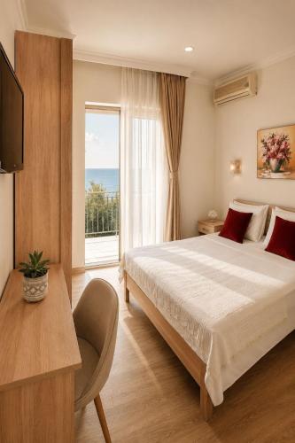 Apartments Hollaj
