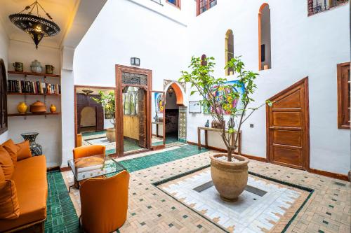 Riad KA 5