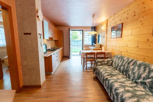 Pinzolo Dolomiti Apartment & Free Park in Pinzolo