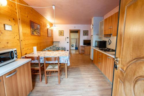 Pinzolo Dolomiti Apartment & Free Park in Pinzolo