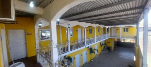 Hotel la posada de don chusito in Puerto Barrios