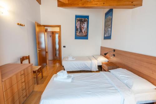 Dolomiti Ski & Green Lodge Apartment & Free Park