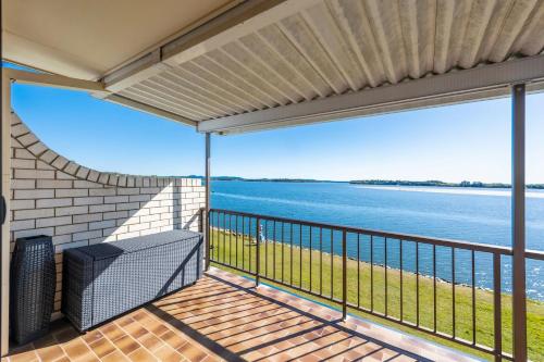 Peninsula Court 5- River Front- Stone Real Estate Yamba - image 4