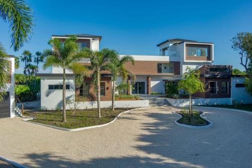 Beyond the Blue at Naia Resort in Surfside