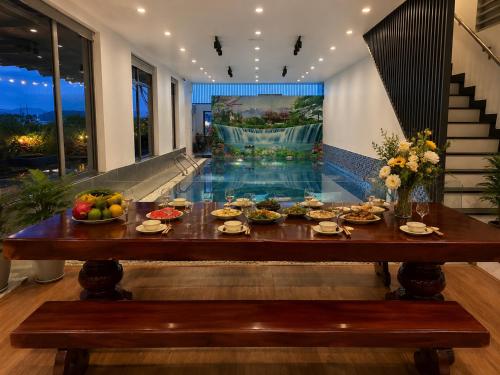 Swimming pool, Solwind Riverside in Cam Le