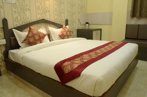 Hotel Rahil Palace
