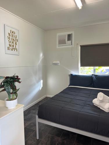 Kookaburra Holiday Park Room Type - Budget Double Room