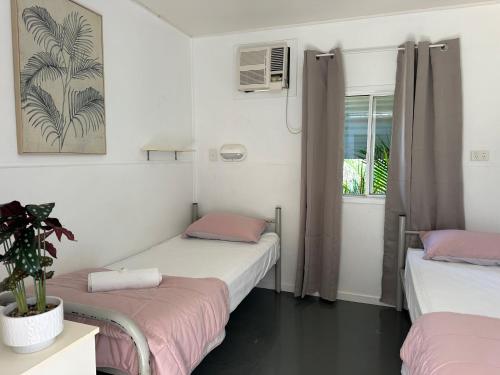 Kookaburra Holiday Park - Tap to explore photos