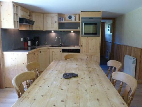 Appartement, terrasse - 6 pers. - FR-1-886-64