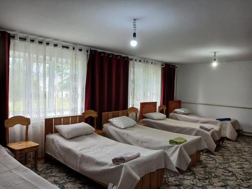 Bugu Too Guest House in Shabdan