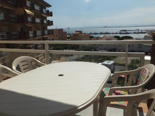 Apartamento con vista al puerto, mascotas - 4 pers. - ES-258-199