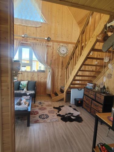 Mothers Modern Lakeside Cabin in Hatgal