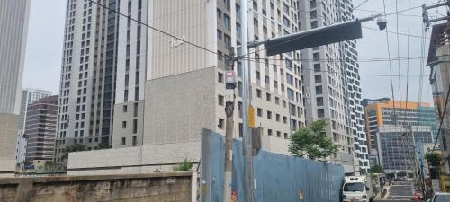 Lunar House 사진 4