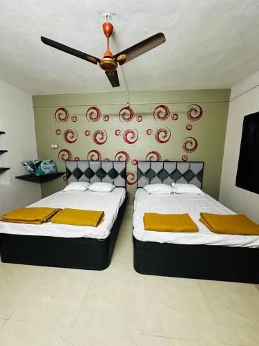 Shree Niwas Homestay near Kasheli beach in Ambolgad