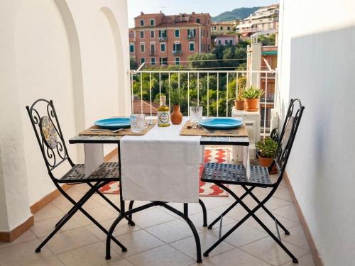 Archi Blu Lerici