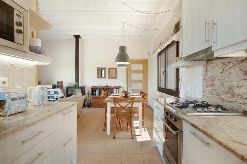 virtuve, Villa Vora Cel in Collsacreu