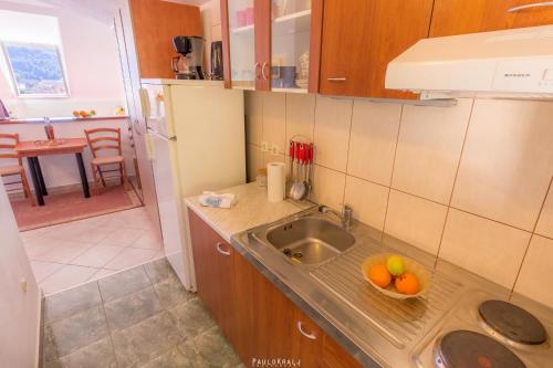 House Ina Ston