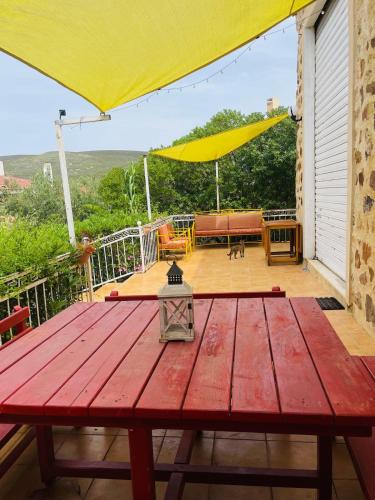 Charming chalet in บิเซอร์เต