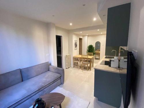 Modern apartment -1BDR 4P - 300m from the BEACH